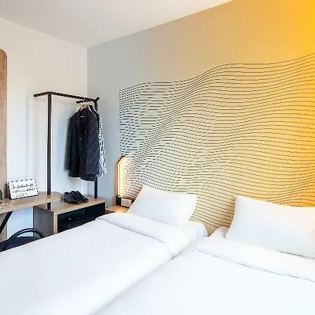 Paris Gennevilliers Asnieres Hotel Villeneuve-la-Garenne